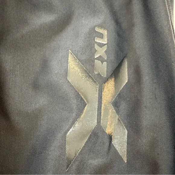 NWOT 2XU Men's XL Core Compression Long Tights Pants Black Lightweight Training